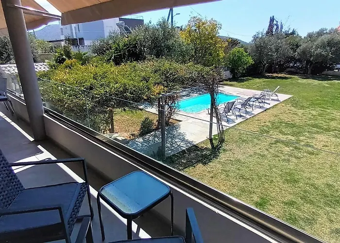 Complex Lagonissi Residence With Swimming Pool.