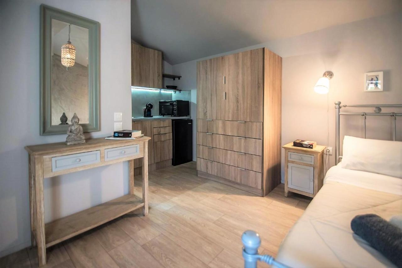 Complex Lagonissi With Swimming Pool. Apartment