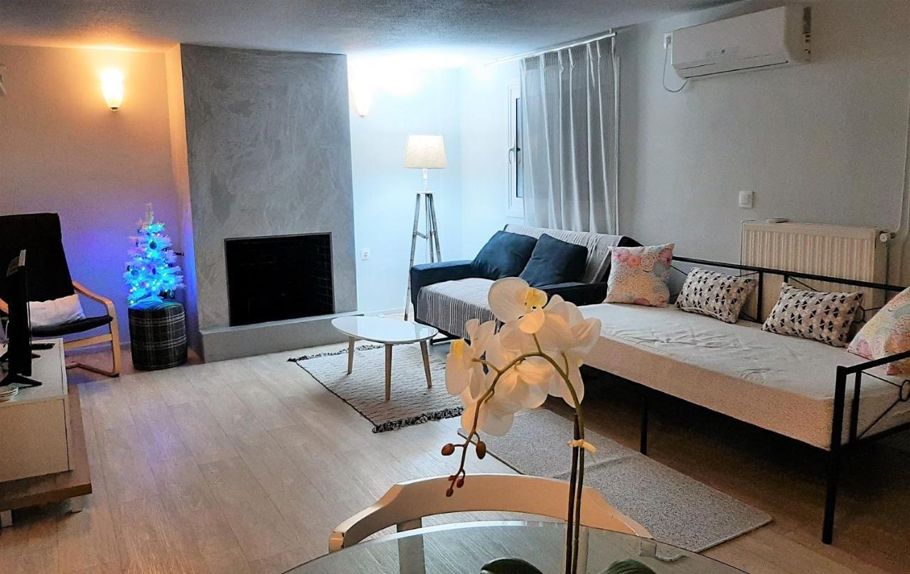 Complex Lagonissi With Swimming Pool. Apartment Lagonisi