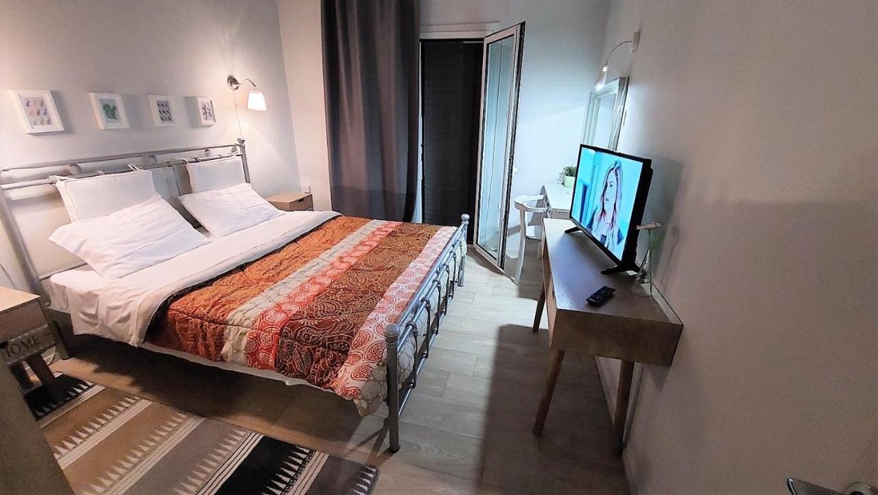 Apartment Complex Lagonissi With Swimming Pool. *